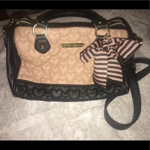 Betsey Johnson Quilted Handbag 👜
